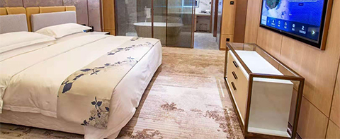 酒店設計中房間是用地板好還是地毯好？